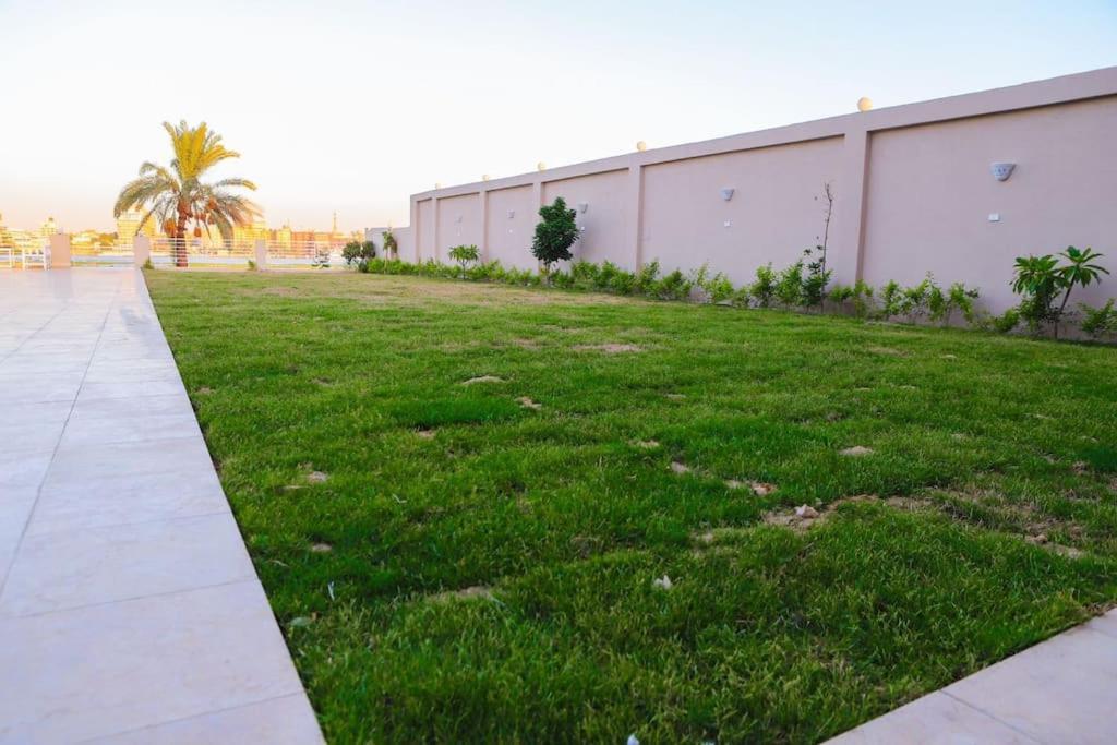 Royal Nile Villas - Nile View Apartment 2 Luxor Exterior foto